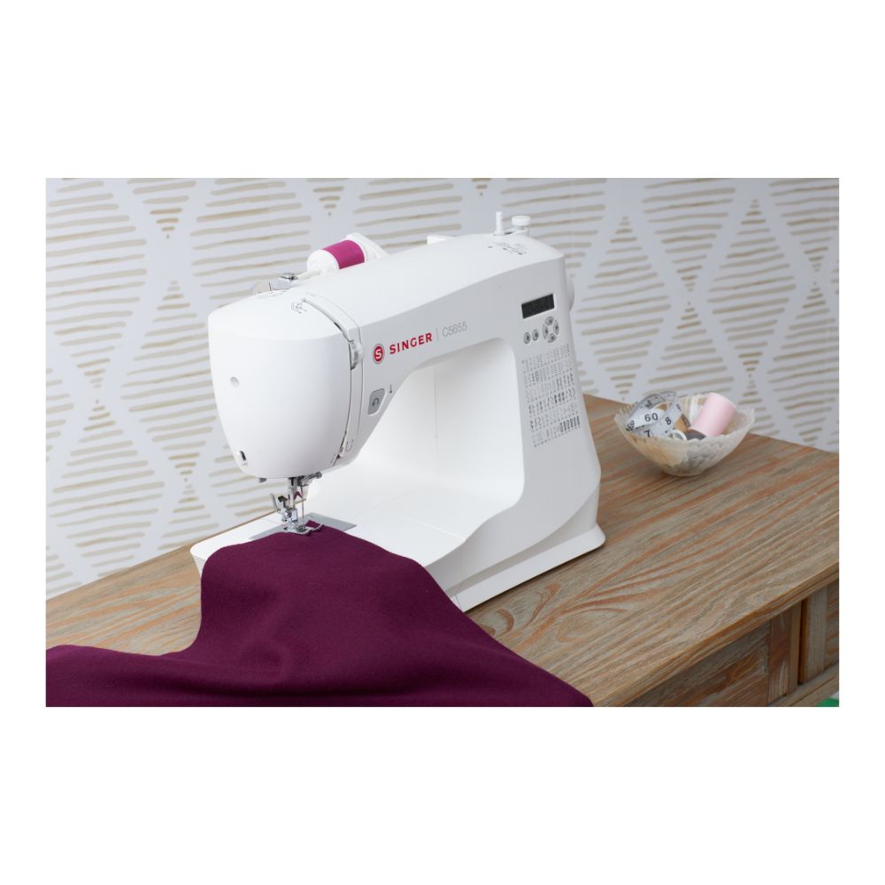 Singer Perú MÁQUINA DE COSER COMPUTARIZADA C5655